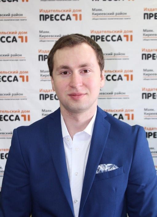 Мамонтов Юрий Евгеньевич.
